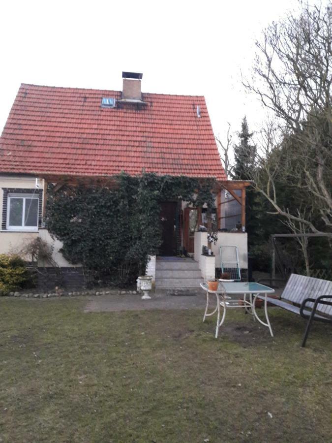 Hundefreundliches Zimmer Wustermark Exterior photo